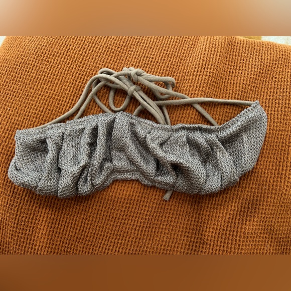 Thaikai archangel top    Never worn brand new ! - Picture 5 of 5